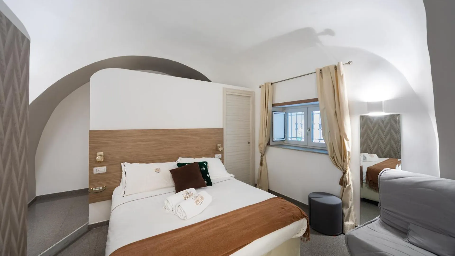 Hotel Palazzo Il Convento Neapol 0*,